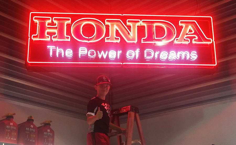 Honda Neon Signage